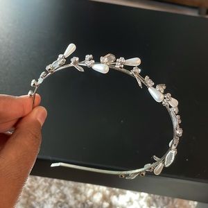 🔥 Gorgeous bejeweled head band